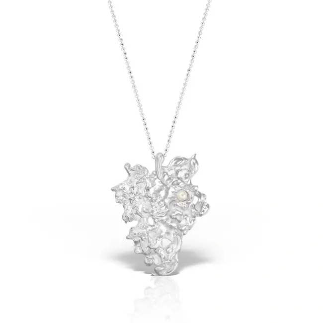 MOLTEN HEART Pendant / Brooch in 925 silver with cultured pearl