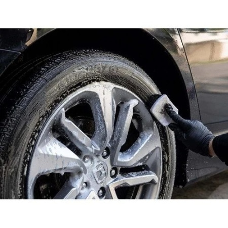 SOLUTIE CURATAT JANTE SI ANVELOPE, 710 ML, HOT RIMS ALL WHEEL CLEANER -MEGUIARS - Img 4