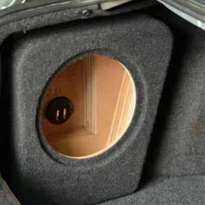 Incinta inchisa subwoofer dedicat Volkswagen Passat B5 Sedan, 250 mm, 15L - Img 4