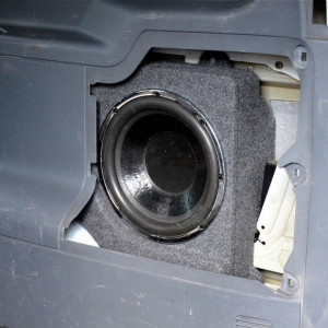 Incinta inchisa subwoofer dedicat Mercedes Viano W639 long, 300 mm, 25L - Img 6