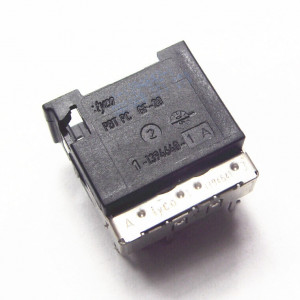 Conector Fibra optica MOST AUDI MMI VW RNS850 MIB / TYCO PBT GF-20 1-1394640-1