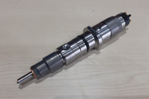 INJECTOR CUMMINS/KOMATSU QSC 5263308