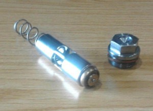 TERMOSTAT ULJA KHD/DEUTZ 1011/2011 04179928