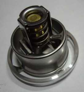TERMOSTAT KHD/DEUTZ/VOLVO TCD 2013 86C 04911831