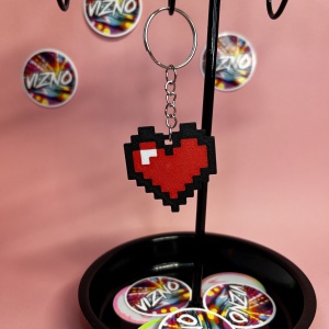 Fandomec - Breloc Pixel Heart - Img 3