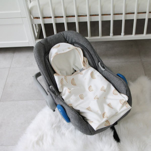 Paturica pentru Infasat Bebe in Scaun Auto, 91 x 91 cm, Tiny Star, Rainbow - Img 3