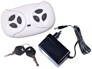 Masinuta electrica pentru copii, 2 motoare 12V , 2 baterii 6V/4,5Ah, telcomanda cu control parental 2,4Ghz, Beta, Alba - Img 2
