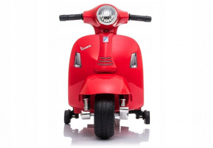 Motocicletă Electrică pentru Copii Mini Vespa GTS300, 6V, Roșie, cu Lumini și Sunete, 2 ani+ - Img 4
