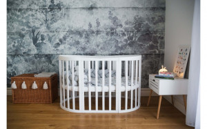 Set Patut Oval Evolutiv pentru Copii, Multifunctional, 7in1, cu Saltele, Baldachin, Lenjerie si Aparatori Laterale, Transformabil, Masa de Schimbat, Co-Sleeping, Tarc de Joaca, Birou, Scaune, Waldin, Alb, Echipament Alb, 88 - Img 7
