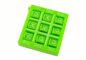 Joc interactiv de buzunar, Tic Tac Toe, 5 x 4,5 x 1cm, Jokomisiada, GR0213, Verde - Img 3