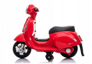 Motocicletă Electrică pentru Copii Mini Vespa GTS300, 6V, Roșie, cu Lumini și Sunete, 2 ani+ - Img 5