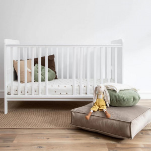 Patut Transformabil 2in1, din Lemn Masiv de Pin, MDF, 140 x 70 cm, pentru copii si junior, vopsea certificata, 3 trepte de reglare inaltime, 3 lamele detasabile, Woodies Safe Dreams, Classic, Alb - Img 2