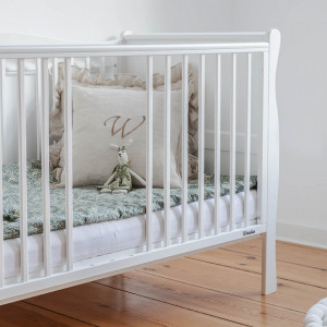 Patut Transformabil din Lemn Masiv de Pin, MDF, 140 x 70 cm, pentru copii si junior, vopsea certificata, 2 trepte de reglare inaltime, protectie theeter, 3 lamele detasabile, Woodies Safe Dreams, Noble, Alb - Img 6