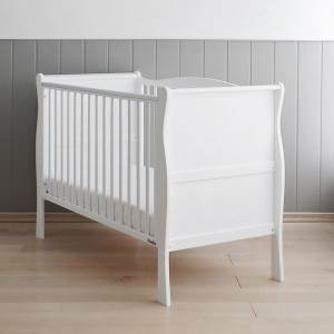 Patut Transformabil din Lemn Masiv de Pin, MDF, 140 x 70 cm, pentru copii si junior, vopsea certificata, 2 trepte de reglare inaltime, protectie theeter, 3 lamele detasabile, Woodies Safe Dreams, Noble, Alb - Img 2