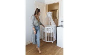 Set Patut Oval Evolutiv pentru Copii, Multifunctional, Waldin, 7in1, cu Sistem de Leganare, Saltele Incluse, Culoare Alba - Img 5