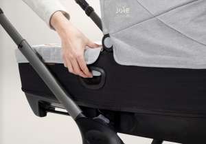 Joie - Landou auto Calmi R129 Signature, Carbon, 40-70 cm, testat ADAC si certificat R129 - Img 9