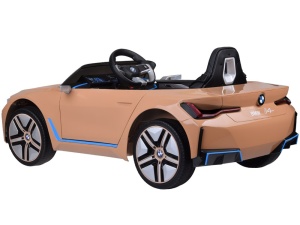 Masinuta Electrica Pentru Copii, BMW i4, Auriu, cu licenta, 4 motoare 12V 45W, baterie 12V/7Ah, telcomanda 2.4Ghz, 2 trepte de viteza - Img 3