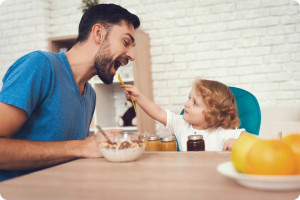 Scaun de masa reglabil, Ricokids, Tulo, spatar rabatabil, tava detasabila, suport pentru picioare, inaltime ajustabila, Albastru - Img 3