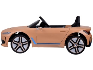 Masinuta Electrica Pentru Copii, BMW i4, Auriu, cu licenta, 4 motoare 12V 45W, baterie 12V/7Ah, telcomanda 2.4Ghz, 2 trepte de viteza - Img 4