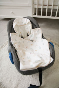 Paturica pentru Infasat Bebe in Scaun Auto, 91 x 91 cm, Tiny Star, Harmony - Img 6