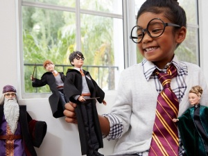 Figurina, Papusa Harry Potter in halat de scoala, ZA5093 - Img 6