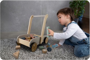 Premergator Impingator din lemn, tip carucior, pentru copii, cu 24 de blocuri de construit, Nukido, NK-856 - Img 7