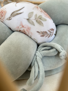 Babynest 2in1 pentru copii, cu margini impletite, din bumbac catifelat, Sparrow Velvet, Eucalipt Flowers - Img 4