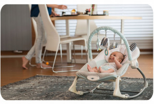 Balansoar pentru copii, cu vibratii, 2 trepte de inclinare, bara de jucarii, Nukido, Mint - Img 4
