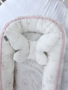 Perna tip fluture, pentru copii, 42 x 22 cm, pentru carucior, patut, leagan, babynest, Tiny Star, Love - Img 3