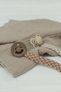 Lantisor pentru suzete bebelusi, BIBS, textil, lemn, metal, 22cm, Sage / Ivory - Img 3