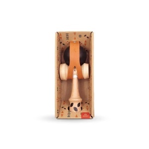 Kendama neagră de la Svoora, confecționată din lemn de fag