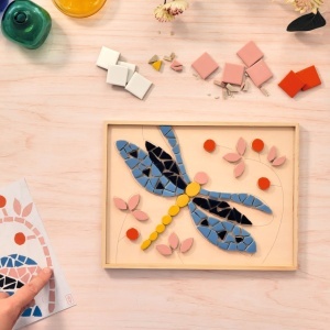 Set creativ complet pentru realizarea unui tablou din mozaic