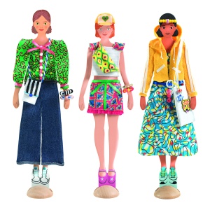 Manechine costumate din Atelier de moda Magali de la Djeco