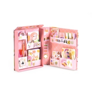 Set de papetărie fashion cu caiete, pixuri gel, autocolante și bandă decorativă