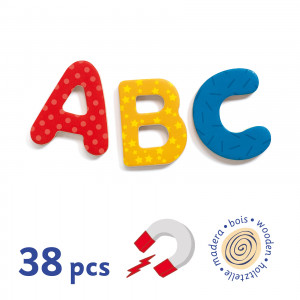 DJ03100- Alfabetul magnetic din lemn pentru copii, Djeco