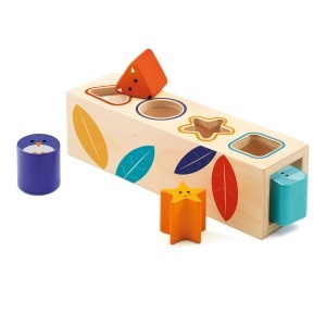 DJ06202-Joc cutia formelor Boita Basic, Djeco
