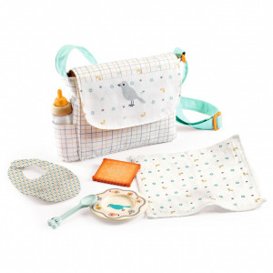 DJ07855-set-de-accesorii-pentru-masa-papusii-colectia-pomea-djeco