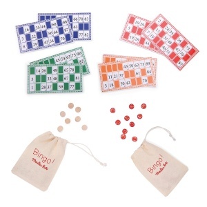 Cartonașe bingo și jetoane numerotate din lemn