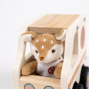 Ambulanța din Lemn cu Figurină Egmont Toys
