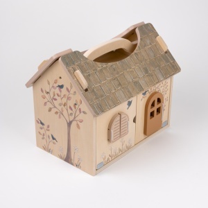 Casuta de papusi cu doua veverite de plus, Egmont Toys