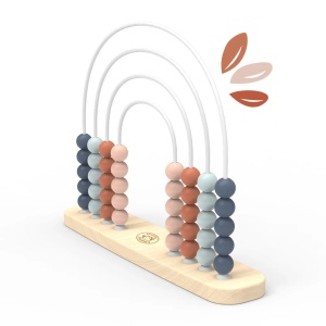 Jucărie educativă  – coordonare mână‑ochi și culori.