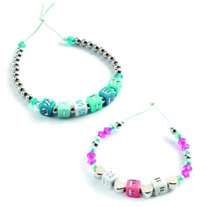 Set bijuterii Coliere și Brățări cu Mesaje - mărgele și accesorii pentru copii între 6-10 ani, Djeco