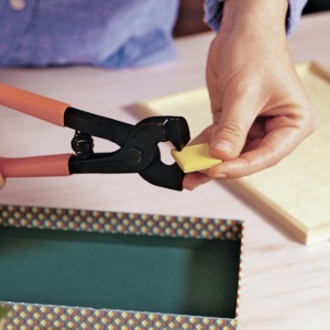 Cutie decorativă reutilizabilă – perfectă pentru păstrarea materialelor