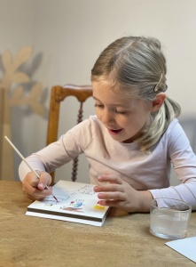 Ilustratii cu Iepurași Magnetici de Pictat cu Acuarelă 