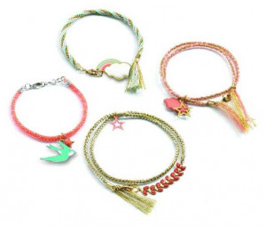 DJ09818 - Set DIY pentru realizarea brățărilor prieteniei ,Djeco