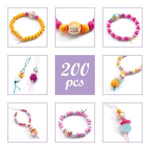 Kit creativ cu mărgele colorate și accesorii