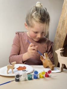 Set pentru pictură Wooden Deers to Paint - veverițe din lemn pentru activități creative