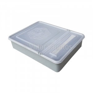 Hranitor pe podisor patrat 1.5 litri, capac transparent (buc)