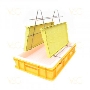 Maturator plastic cu manere, filtru plastic, suport si capac 15 kg