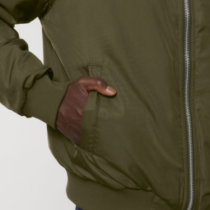BOMBER - Img 2